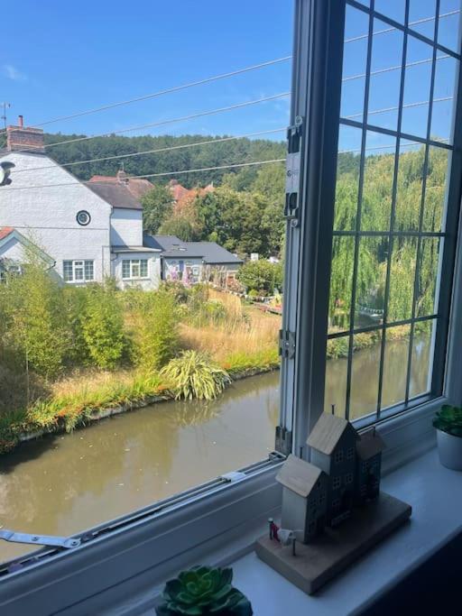 Hidden Gem Canal Facing Retreat With Lovely Walks Hopwas Exterior foto